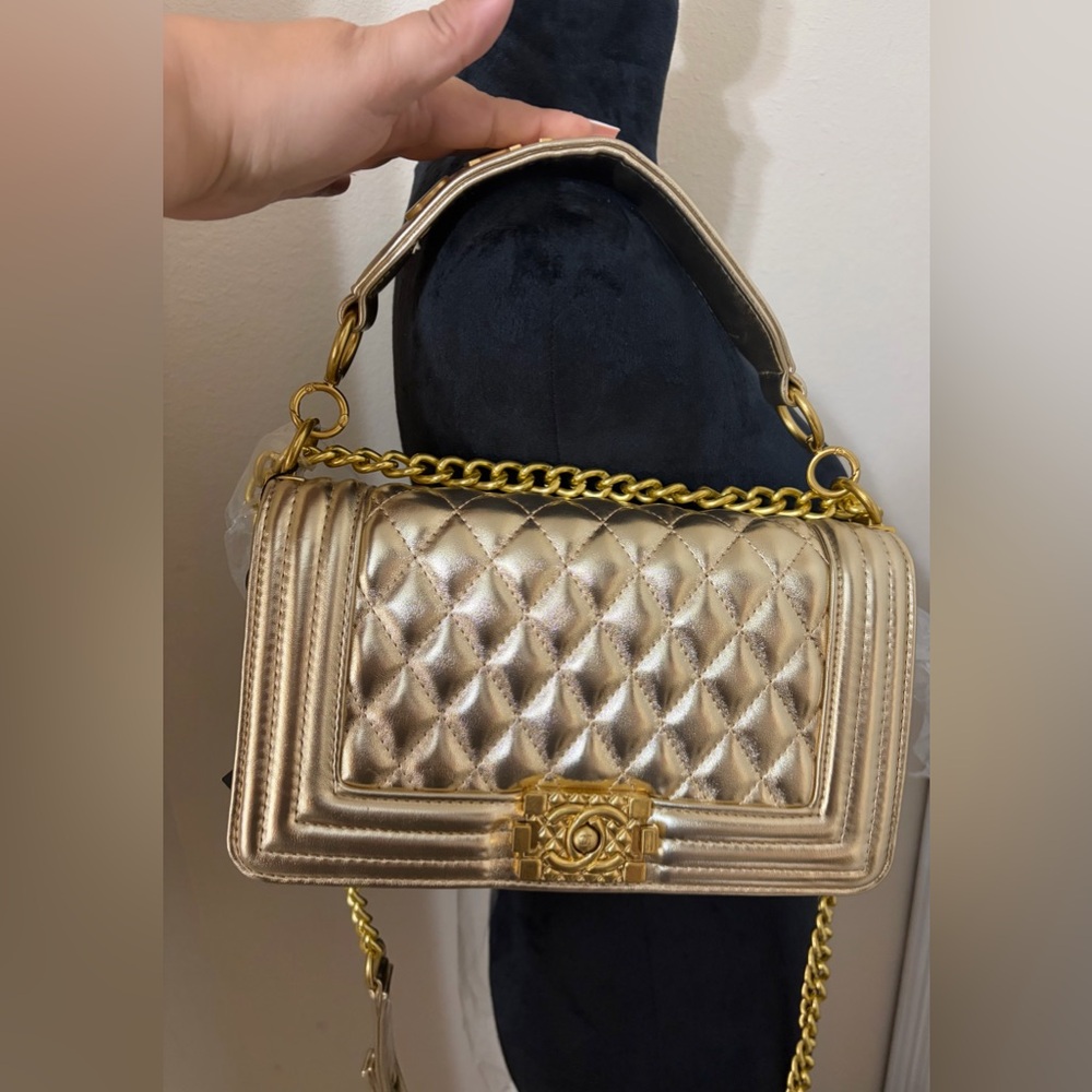 Fashion Metallic Gold Quilted Calfskin Medium Classic Double Flap Shoulder Bag - Picture 16 of 16